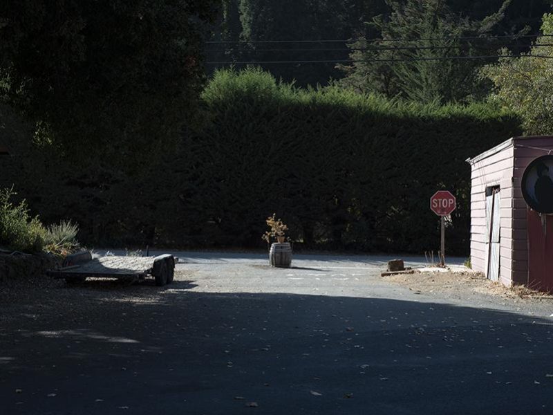 barrel_in_road