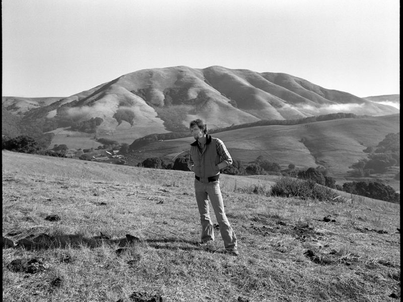cart_rogers_1978_david_bunnett_in_front_of_blacks_mountain