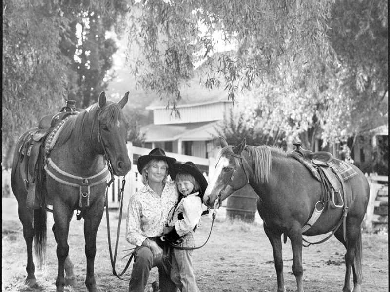 cart_rogers_family_album_anne_jessica_murphy