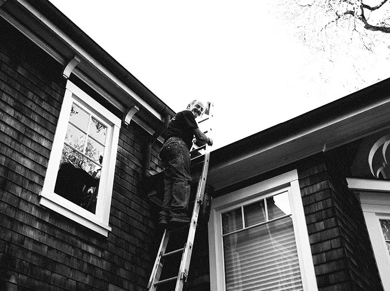 ken_levin_window_and_gutter_cleaning