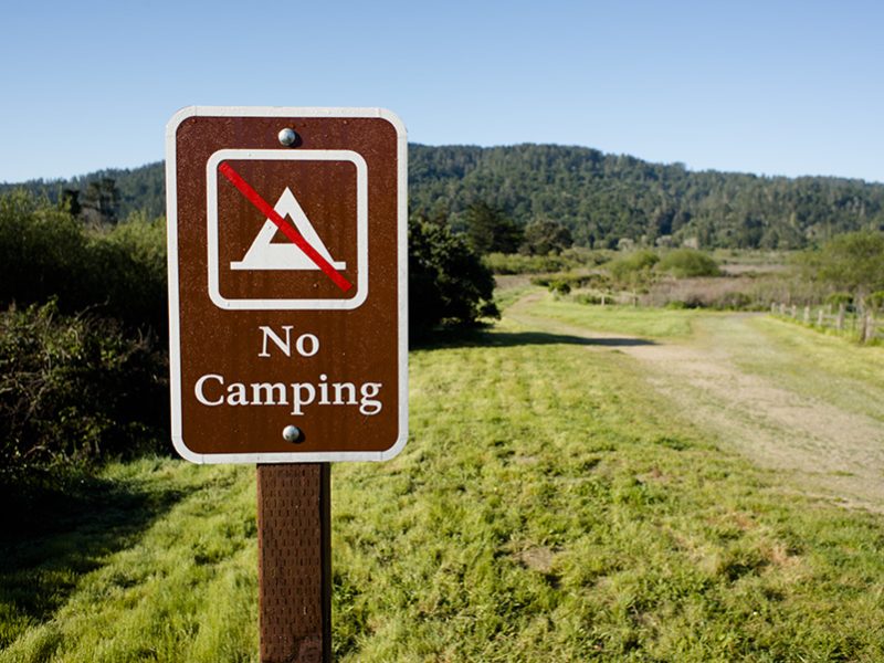 no_camping_sign_giacomini_wetlands