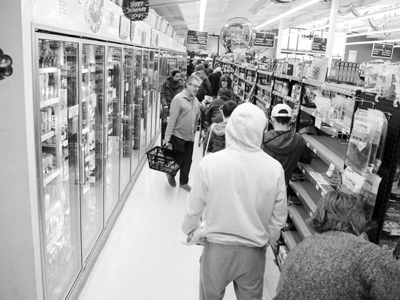 palace_market_panic_buying