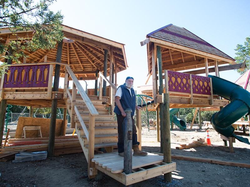 richard_sloan_new_playground_lagunitas_school
