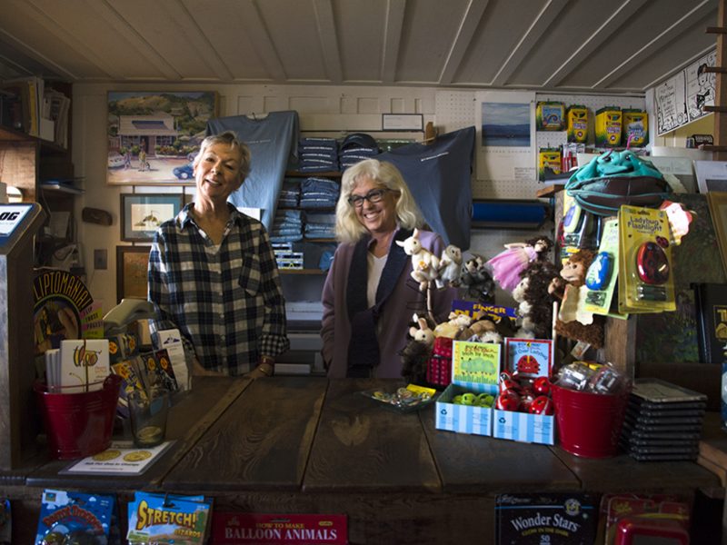 stinson_beach_books