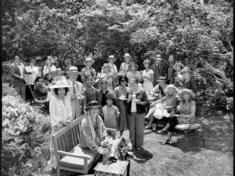 webcartrogers_family_album_ptak_tea_party_5